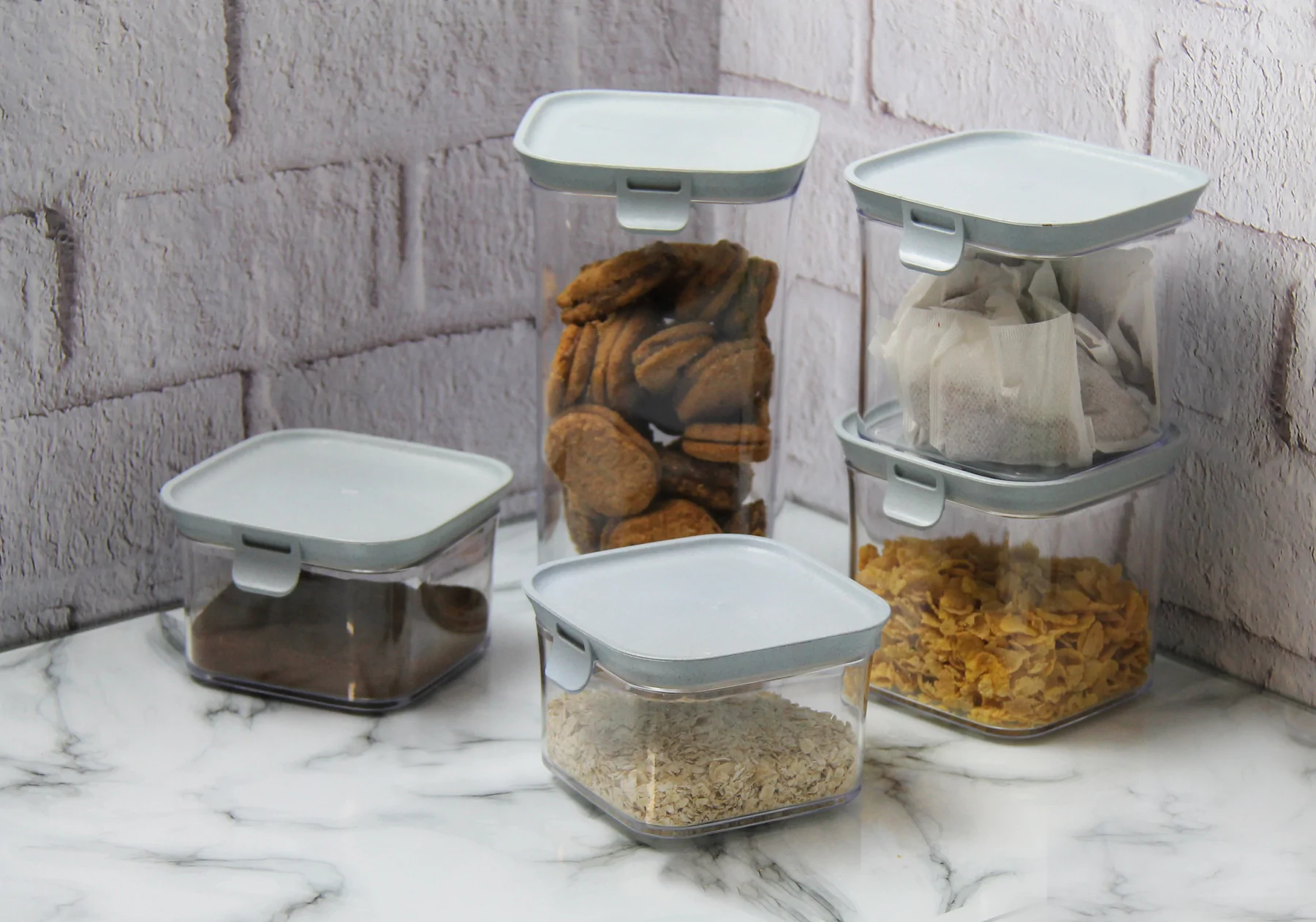 Easy Lock Storage Container Set of 5 - Image 4